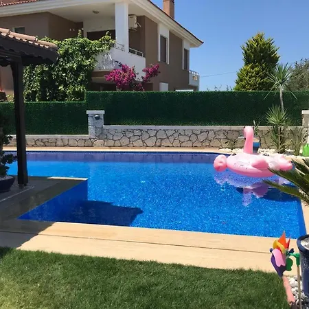 Mare Villa Cesme